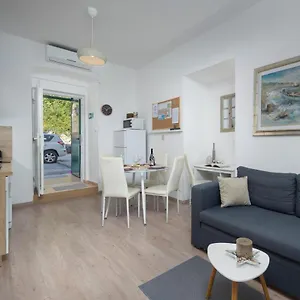 Naval Apartment Rijeka